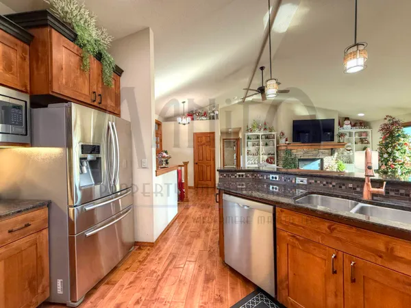 $5,200 | 1008 North River Ridge Boulevard, Spokane, WA 99224