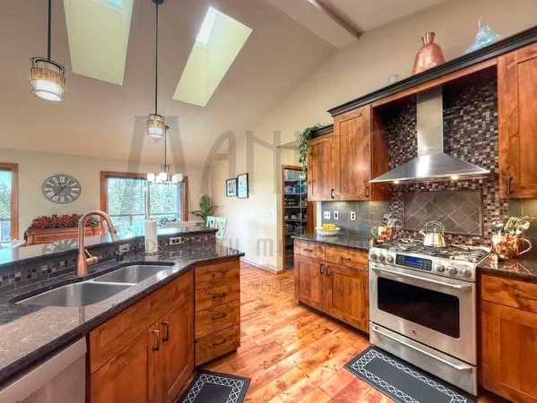 $5,200 | 1008 North River Ridge Boulevard, Spokane, WA 99224