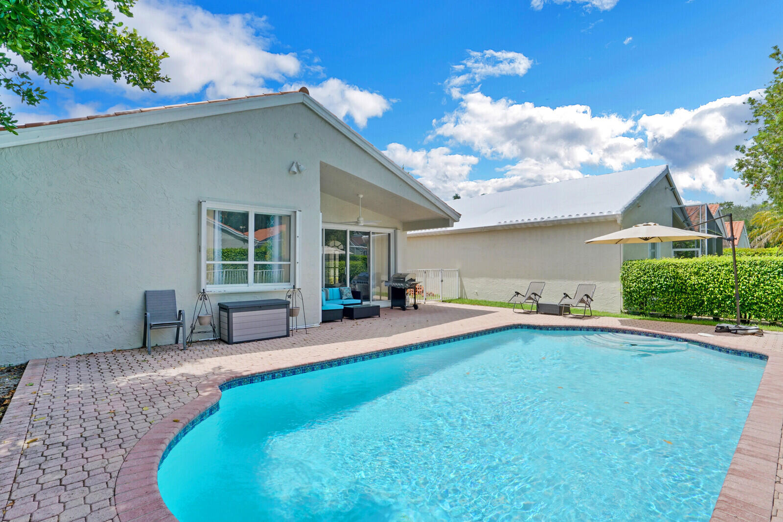 3943 Antigua Point Drive Boca Raton, FL 33487 - Photo 27 of 31 Private Pool