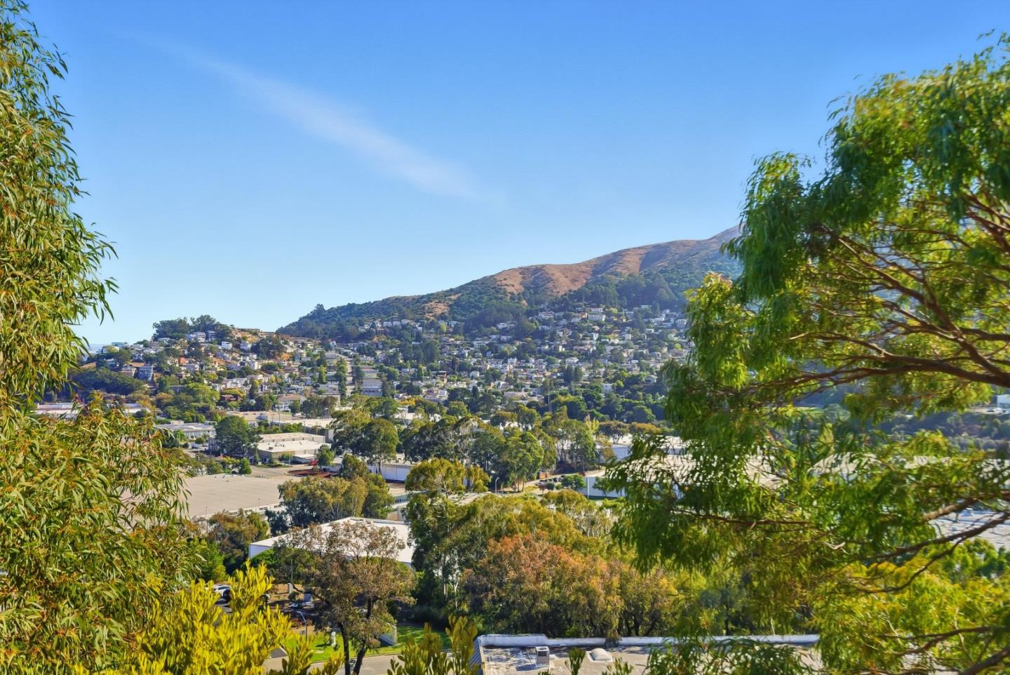 121 Cliff Swallow Court Brisbane, CA 94005 - Photo 49 of 50 a view of a city