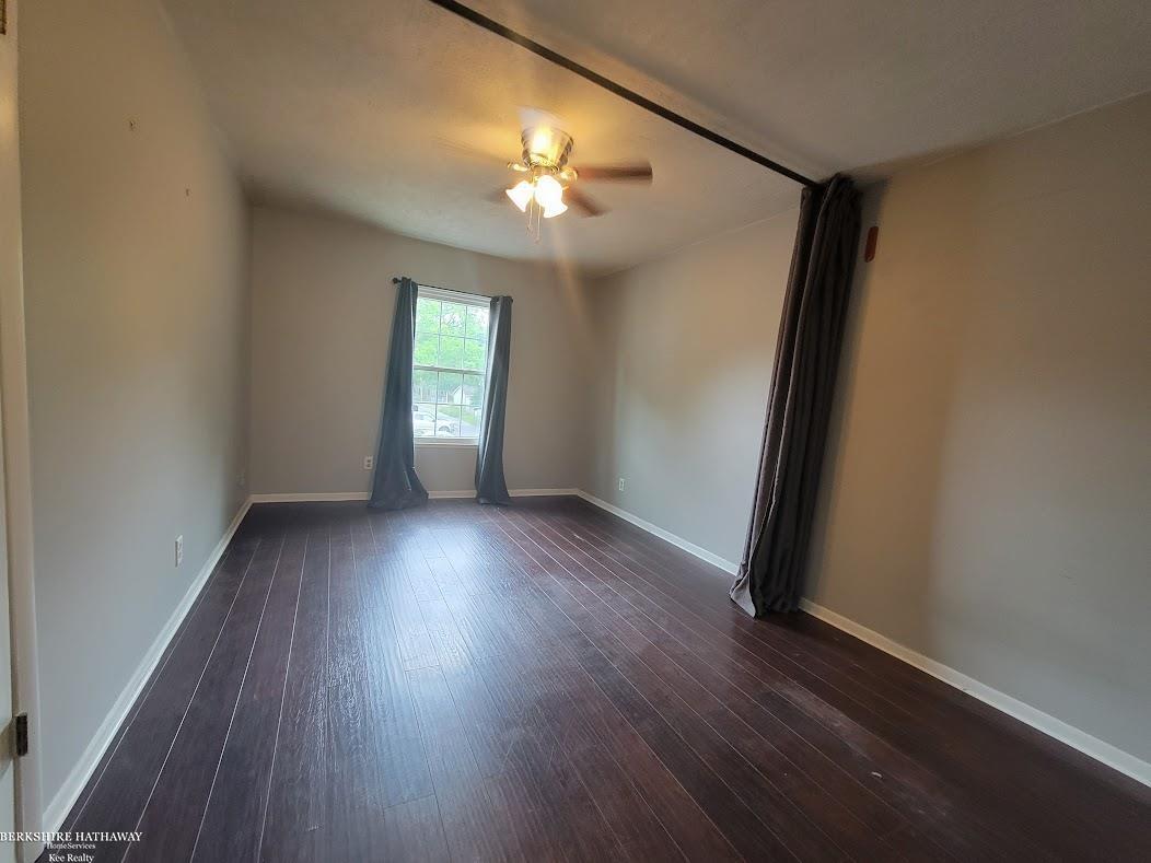 380 Minot Street Romeo, MI 48065 - Photo 10 of 16 50085121-9.JPG