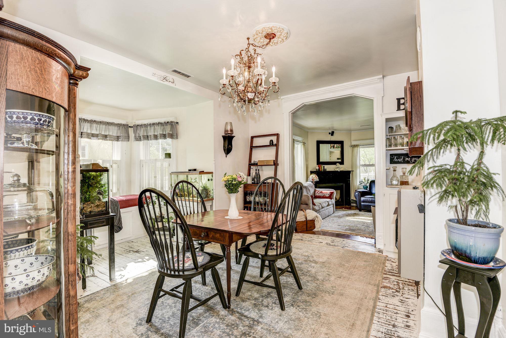 6348 Hopewell Road The Plains, VA 20198 - Photo 22 of 50 Cozy dining room with view to the outside
