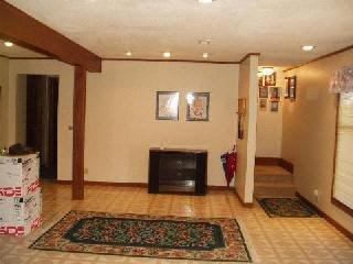 1937 Hunter's Ridge Drive Huntington, IN 46750 - Photo 5 of 6 Gallery Image 5