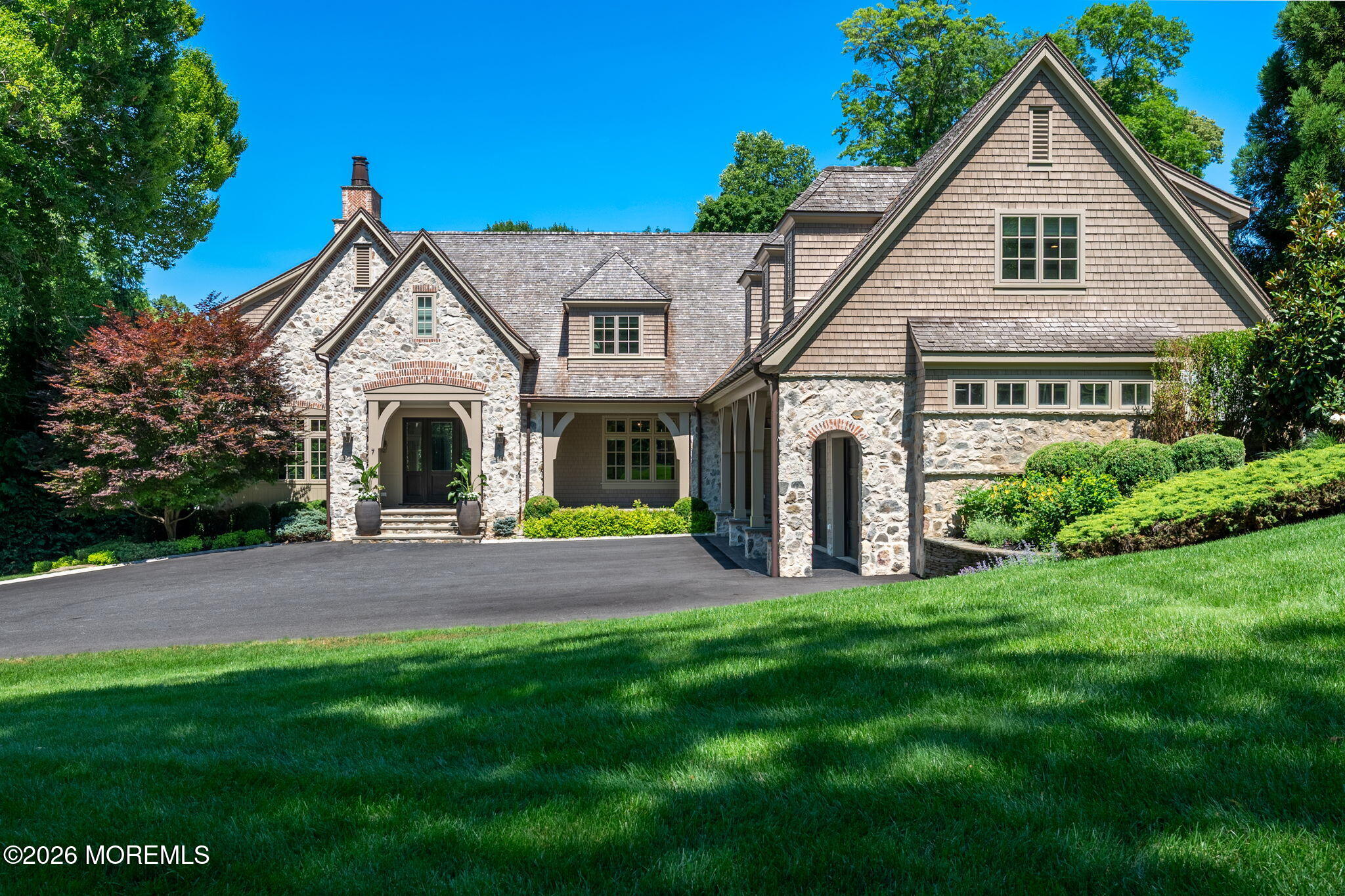7 North Rohallion Drive Rumson, NJ 07760 - Photo 3 of 18 6-web-or-mls-17-print-DSC_1539-HDR - Cop