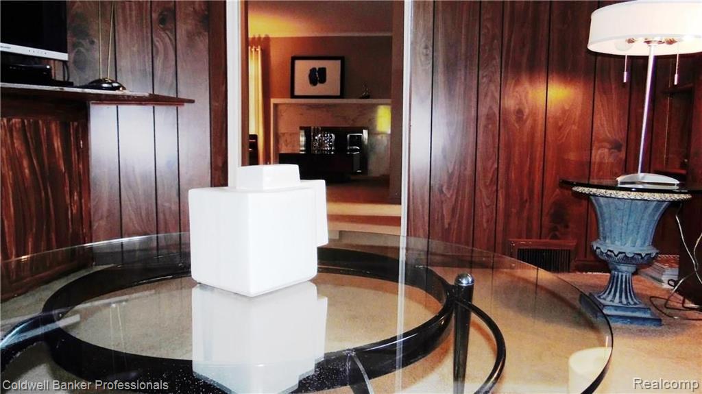 757 Middlesex Road Grosse Pointe Park, MI 48230 - Photo 13 of 38