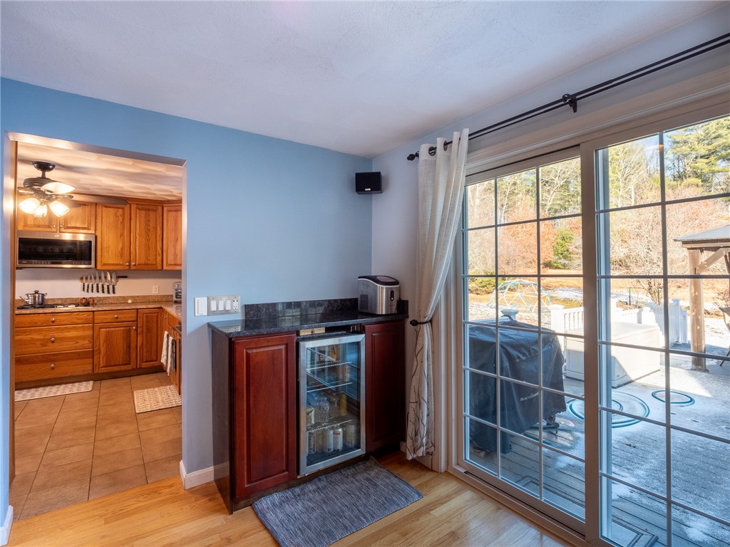 94 Susan Bowen Road Coventry, RI 02827 - Photo 12 of 48