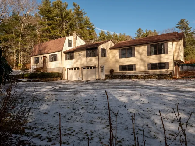 $874,900 | 94 Susan Bowen Road, Coventry, RI 02827