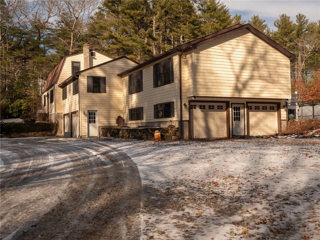 94 Susan Bowen Road Coventry, RI 02827 - Photo 41 of 48