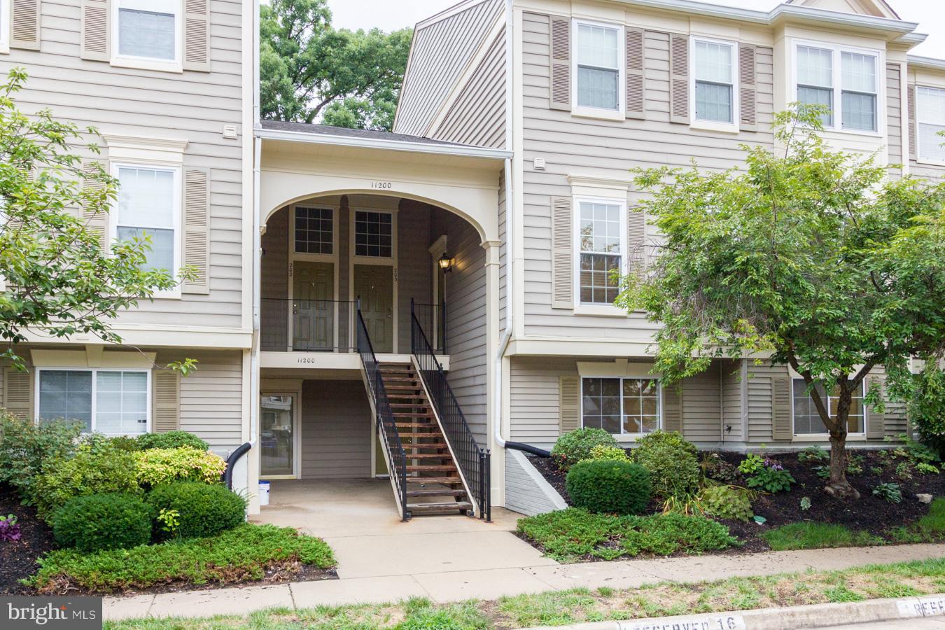 11200 Rienzi Place, Unit 102 Manassas, VA 20109 - Photo 1 of 30 Exterior (Front)