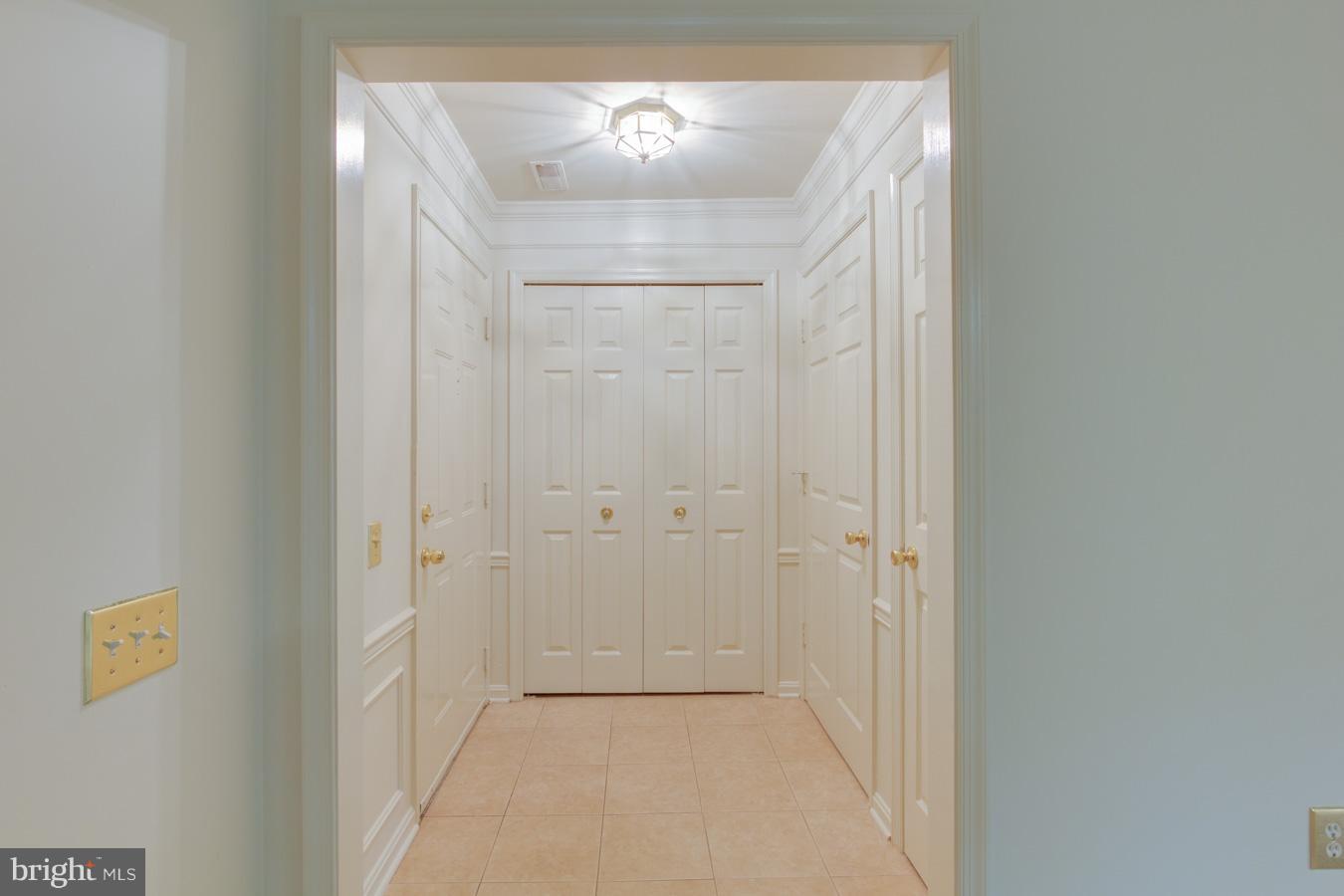 11200 Rienzi Place, Unit 102 Manassas, VA 20109 - Photo 23 of 30 Interior (General)