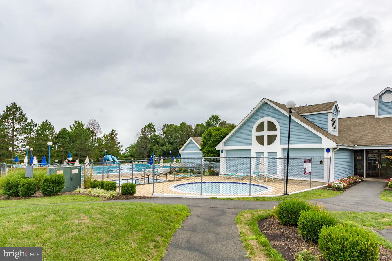 11200 Rienzi Place, Unit 102 Manassas, VA 20109 - Photo 29 of 30 Community
