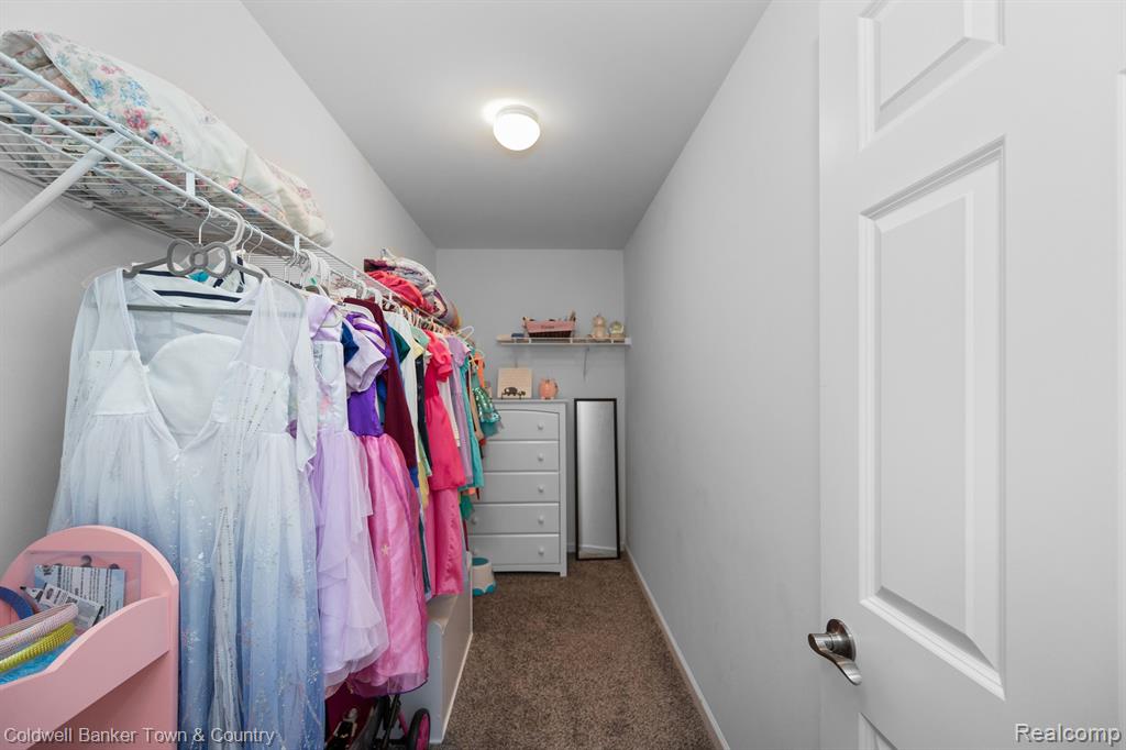 1228 Cannonade Loop Howell, MI 48843 - Photo 34 of 49 Gallery Image 34