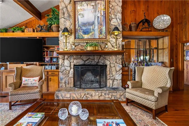 $889,900 | 137 Beechwood Lane, Natchitoches, LA 71457