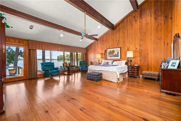 $889,900 | 137 Beechwood Lane, Natchitoches, LA 71457