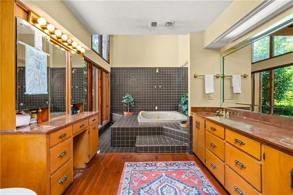 $889,900 | 137 Beechwood Lane, Natchitoches, LA 71457