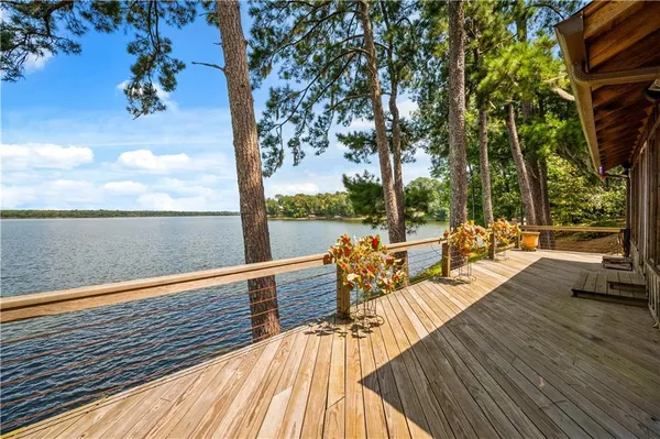 $889,900 | 137 Beechwood Lane, Natchitoches, LA 71457