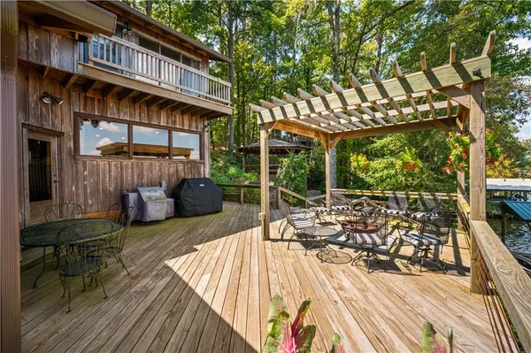 $889,900 | 137 Beechwood Lane, Natchitoches, LA 71457