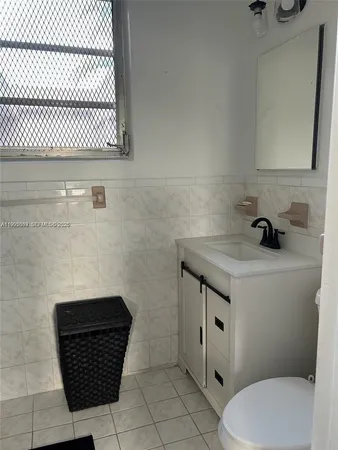 $1,300 | 9525 Southwest 16th Street, Unit A, Miami, FL 33165