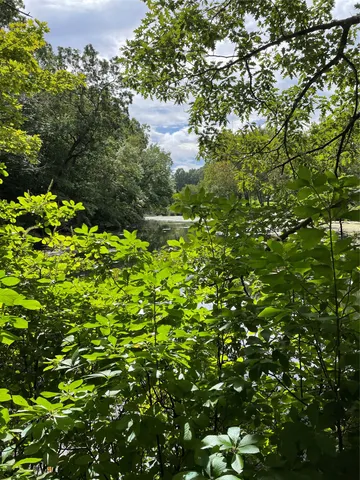 $400,000 | No Numer Cleft Road, Mill Neck, NY 11765