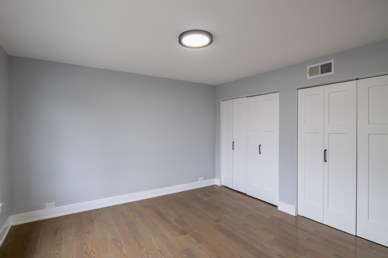 1241 Deerfield Road Deerfield, IL 60015 - Photo 19 of 37 a view of an empty room