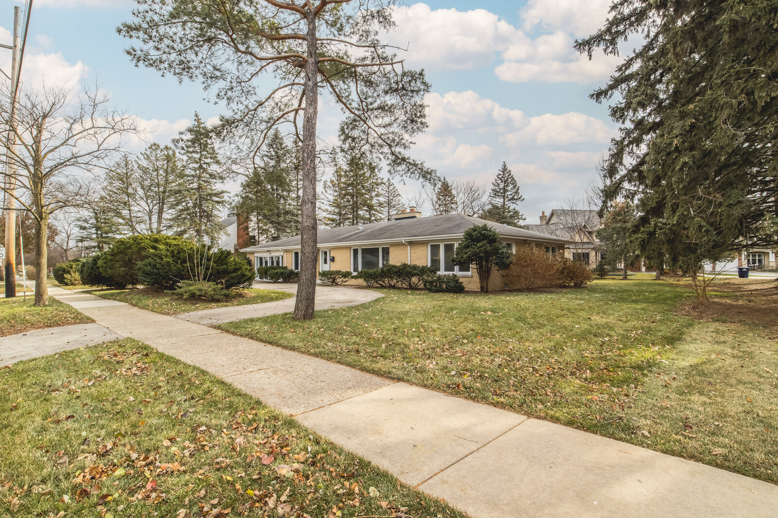 1241 Deerfield Road Deerfield, IL 60015 - Photo 2 of 37 a front view of a house with a yard and pathway