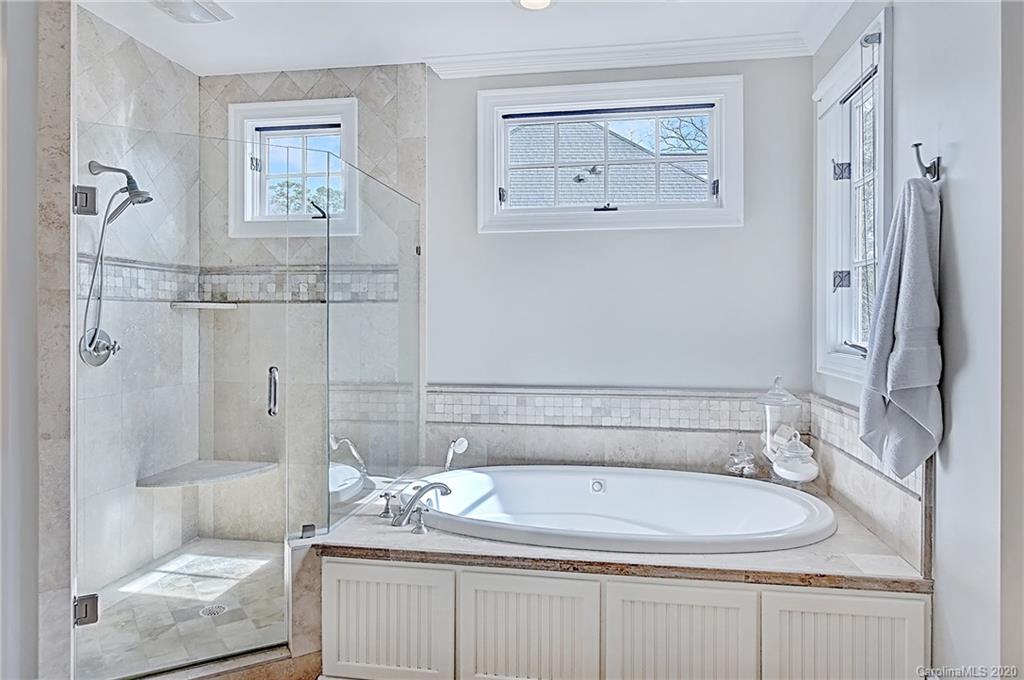 2020 Harris Road Charlotte, NC 28211 - Photo 25 of 40