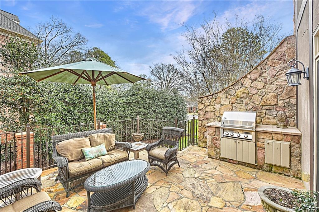 2020 Harris Road Charlotte, NC 28211 - Photo 37 of 40