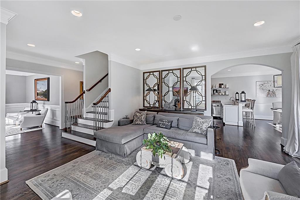 2020 Harris Road Charlotte, NC 28211 - Photo 9 of 40