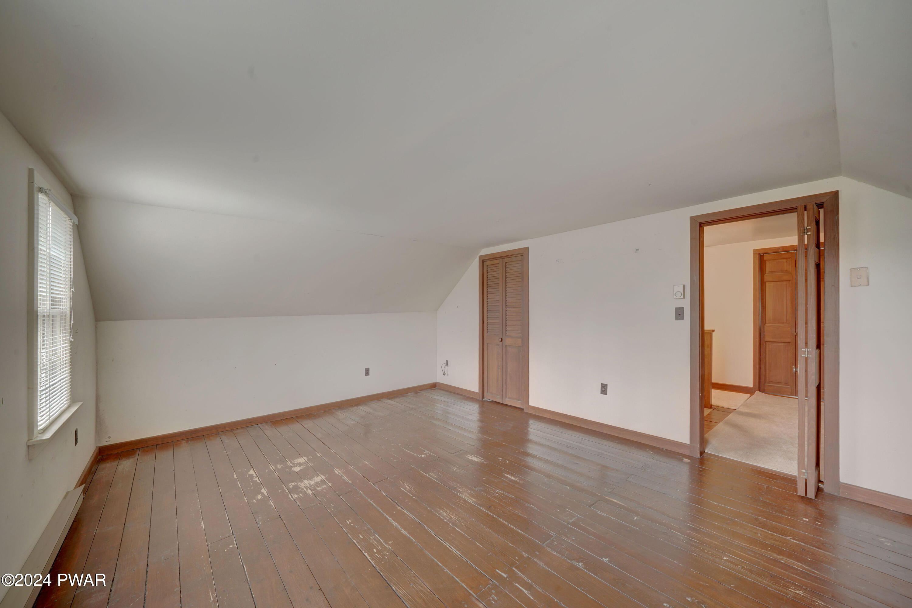 113 Hendricks Road Hawley, PA 18428 - Photo 17 of 31 Gallery Image 17