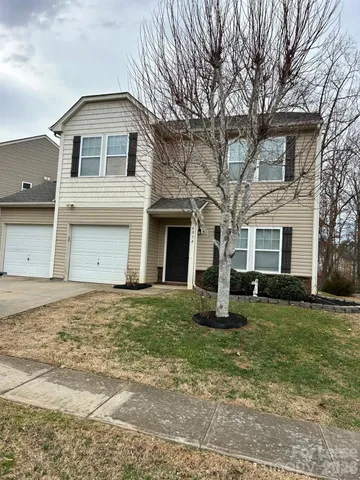 $2,250 | 6034 Blue Ash Lane, Charlotte, NC 28215