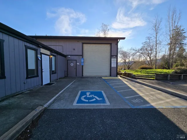 a view of an outdoor space