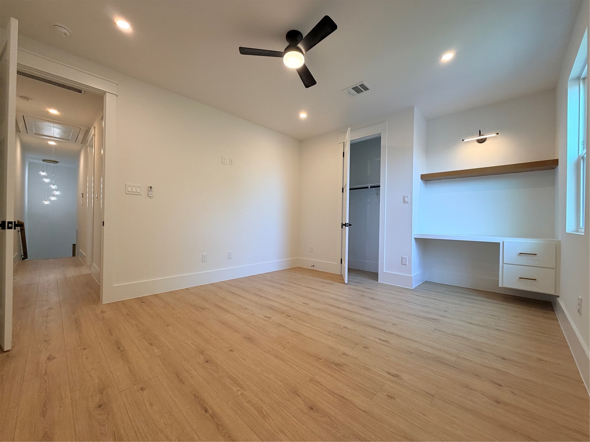 7937 Sparta Street Houston, TX 77028 - Photo 12 of 23