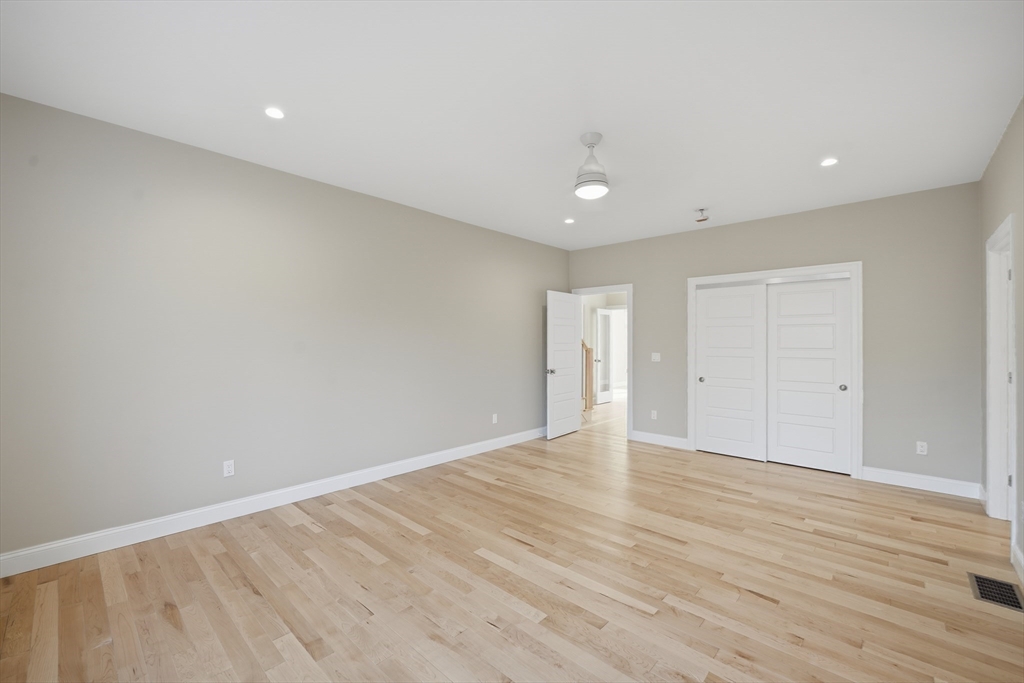 130 Linden Ridge Road Amherst, MA 01002 - Photo 18 of 40 a view of an empty room