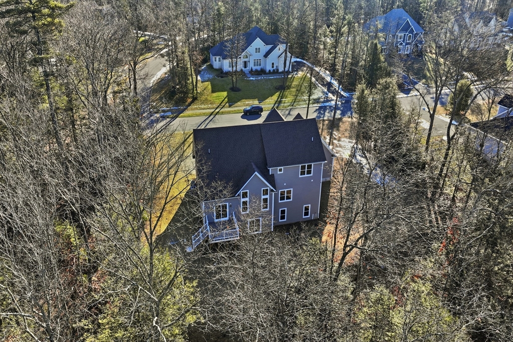 130 Linden Ridge Road Amherst, MA 01002 - Photo 3 of 40 front view of a house with a yard