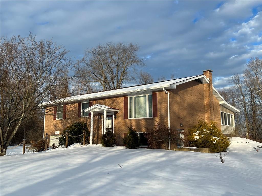 143 Locust Road Mount Pleasant, PA 15666 - Photo 2 of 42 Gallery Image 2