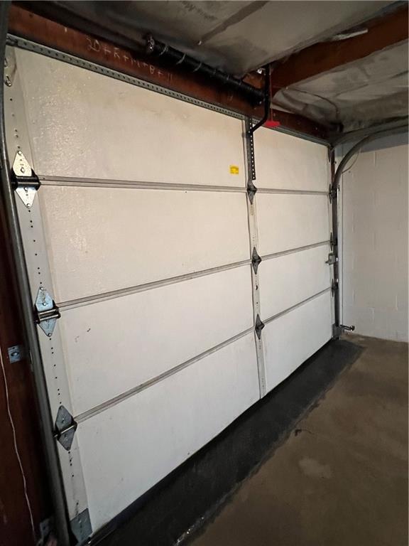 143 Locust Road Mount Pleasant, PA 15666 - Photo 32 of 42 Insulated Door