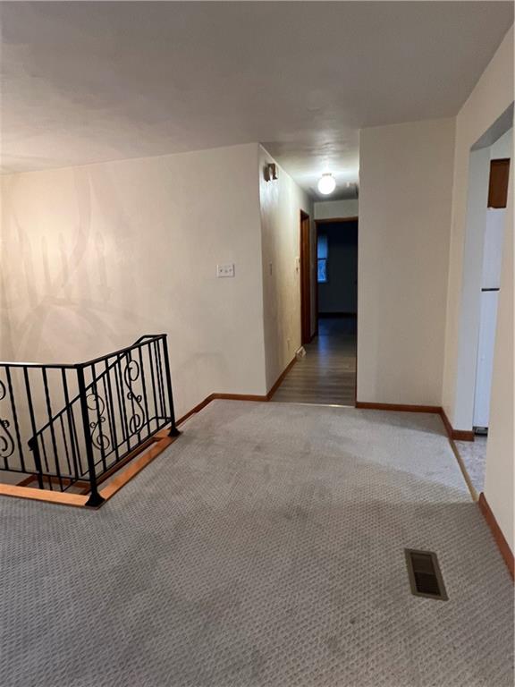 143 Locust Road Mount Pleasant, PA 15666 - Photo 7 of 42 Main Floor Hallway is wide for traffic flow.