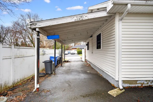 $185,000 | 39 Orlando Avenue, Albany, NY 12203