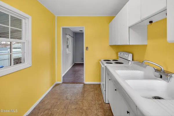 $185,000 | 39 Orlando Avenue, Albany, NY 12203