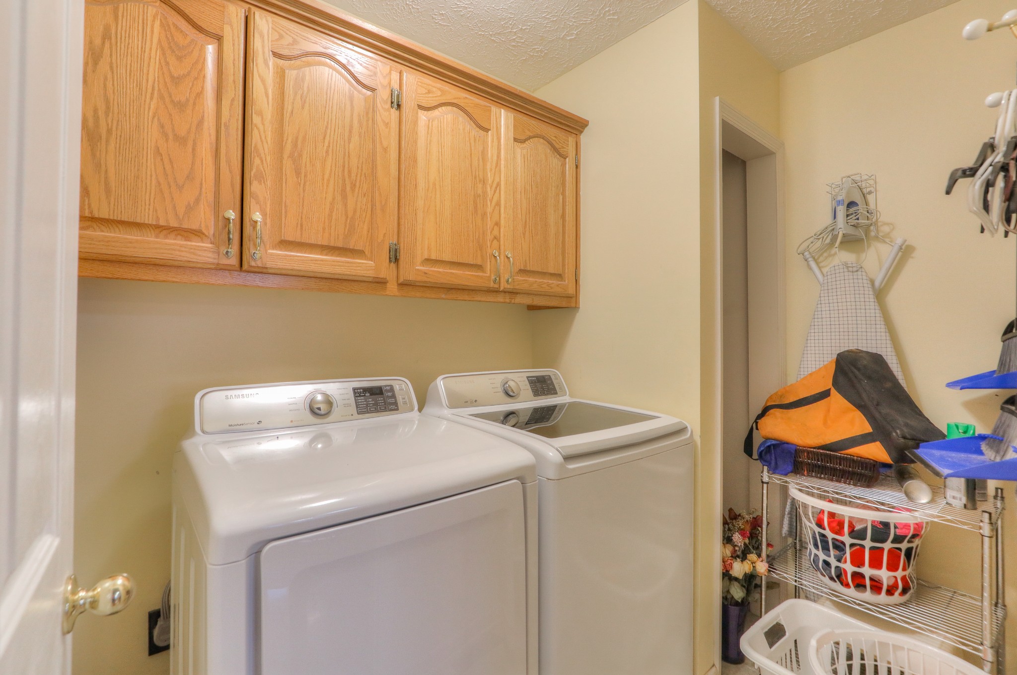 329 Shelton Road Manchester, TN 37355 - Photo 15 of 20 a utility room with dryer and washer