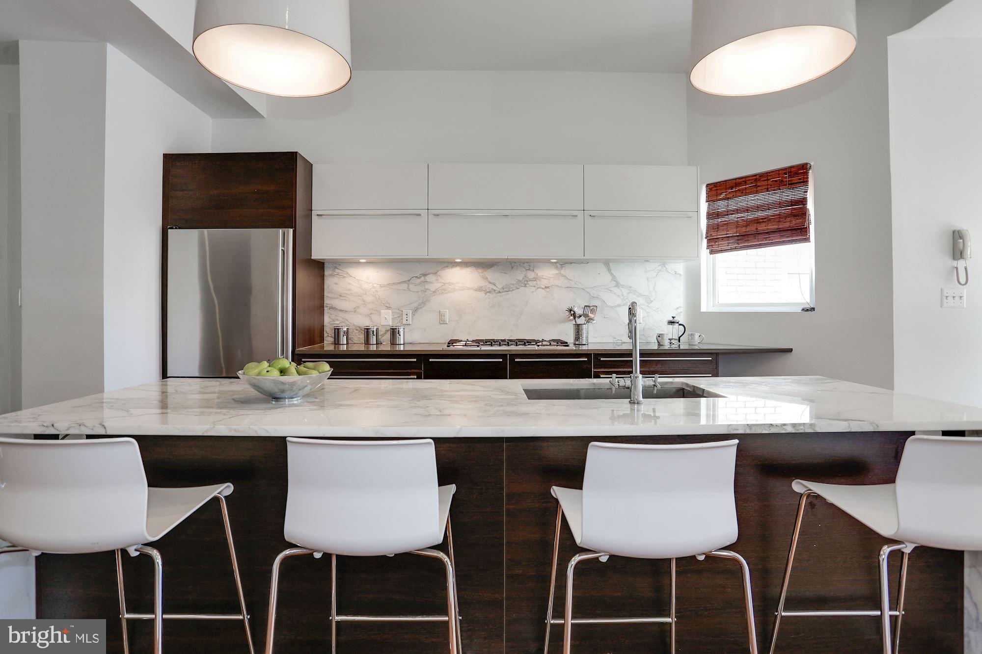 1207 Girard Street Northwest, Unit 2 Washington, DC 20009 - Photo 11 of 38