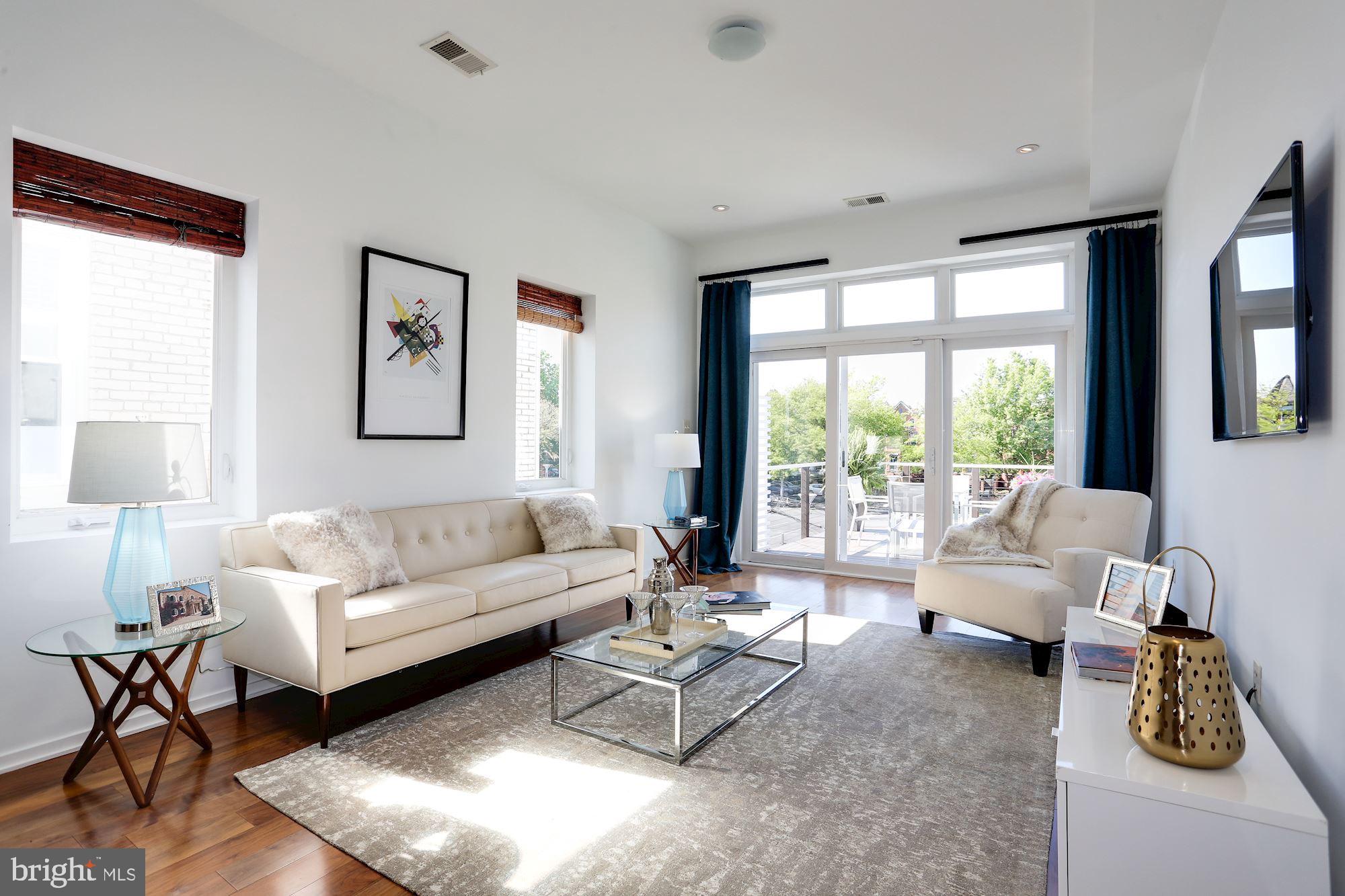 1207 Girard Street Northwest, Unit 2 Washington, DC 20009 - Photo 5 of 38