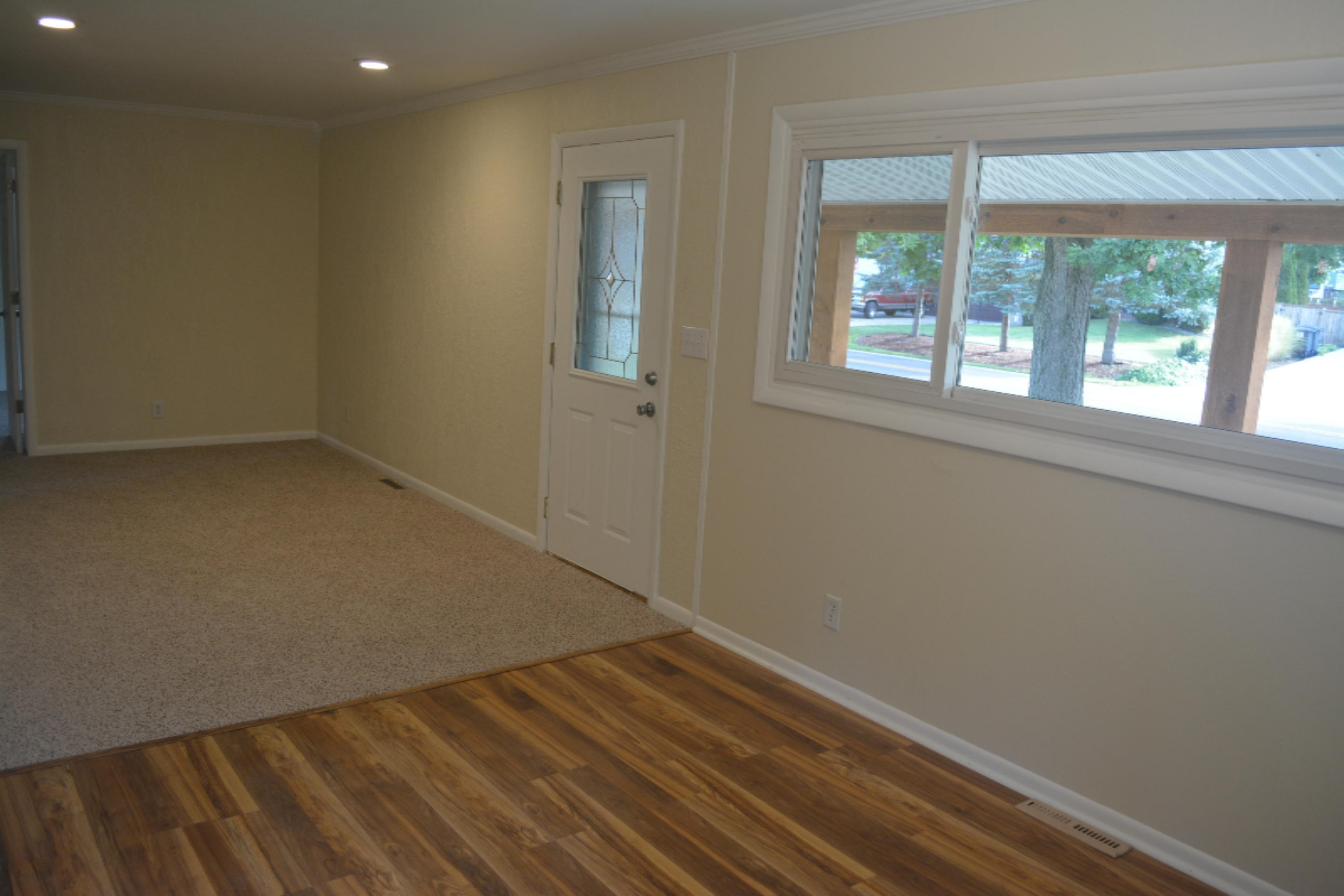 328 Minges Road South Battle Creek, MI 49015 - Photo 7 of 25 DSC_0070
