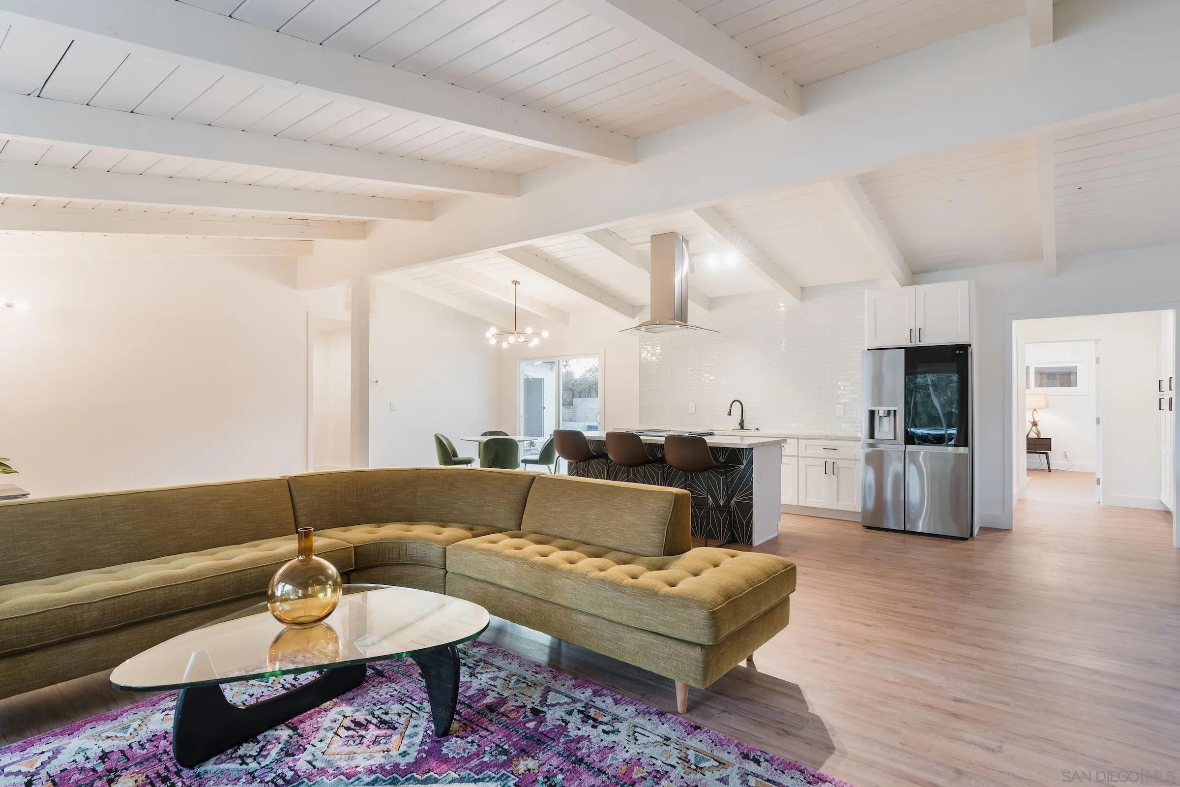 932 West Ranch Road San Marcos, CA 92078 - Photo 9 of 26 a living room with furniture and wooden floor