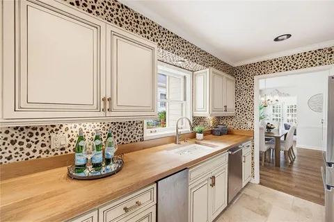 $1,200,000 | 570 Rock Springs Road Northeast, Atlanta, GA 30324