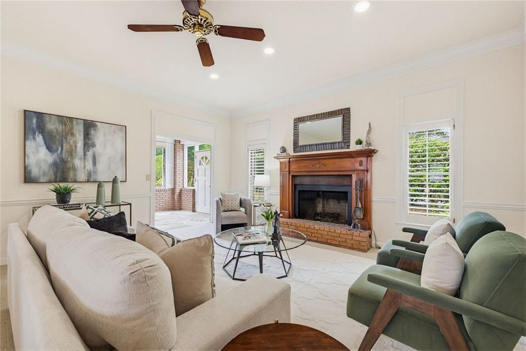 570 Rock Springs Road Northeast Atlanta, GA 30324 - Photo 17 of 39