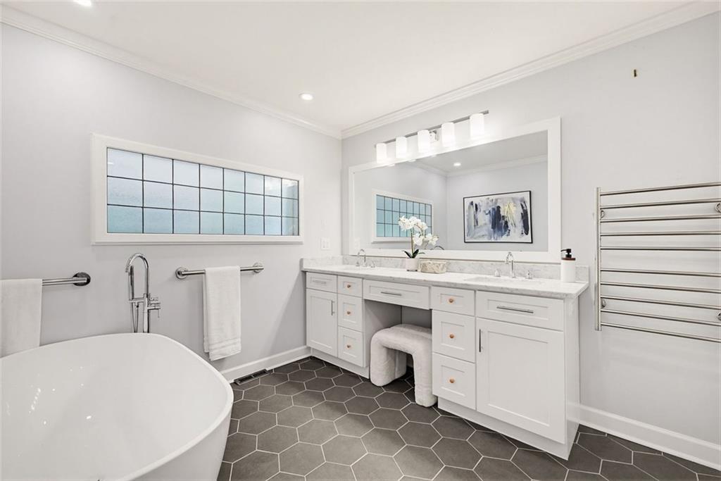 570 Rock Springs Road Northeast Atlanta, GA 30324 - Photo 21 of 39