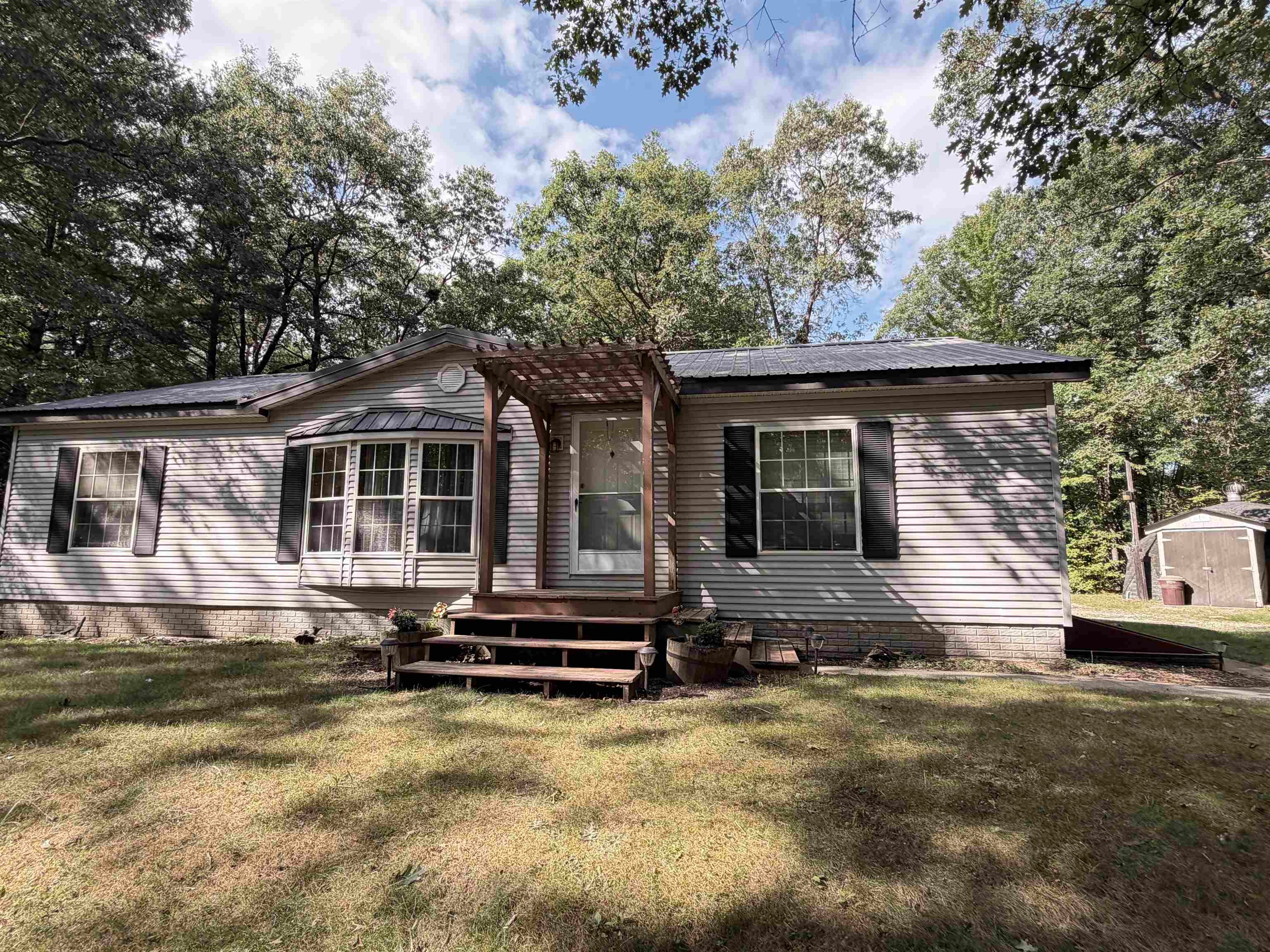 2410 Beatrice Road Harrison, MI 48625 - Photo 79 of 85 Gallery Image 79