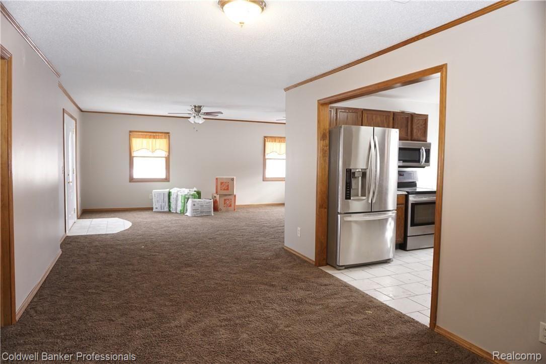 4544 East Laporte Road Freeland, MI 48623 - Photo 9 of 22 DSC01173.JPG