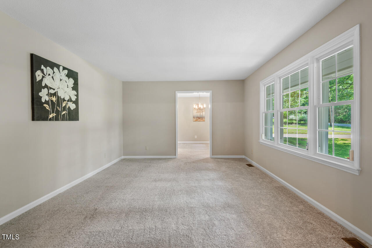 5414 Ventoria Road Durham, NC 27712 - Photo 6 of 51 Living Room